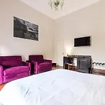 Gramsci Suites